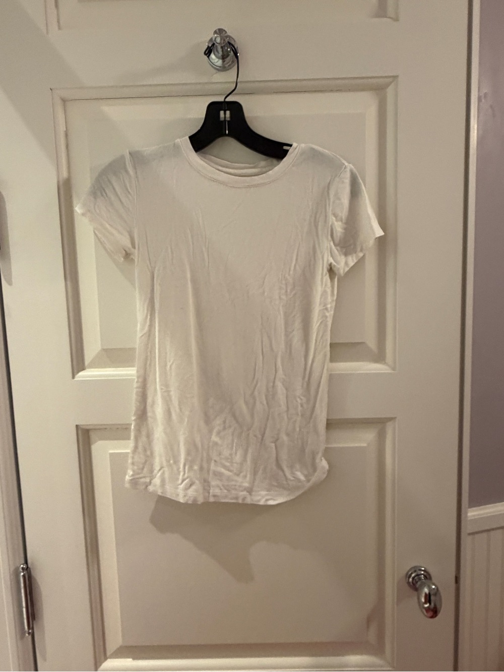 L'AGENCE White Short-Sleeve Crew Tee